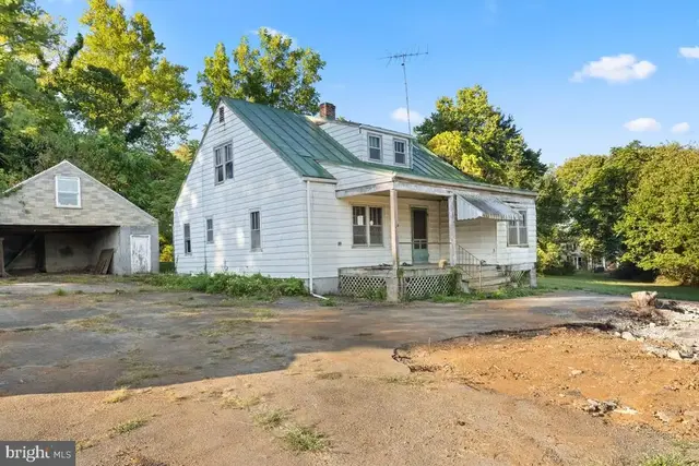 7189 Middle Rd, Middletown