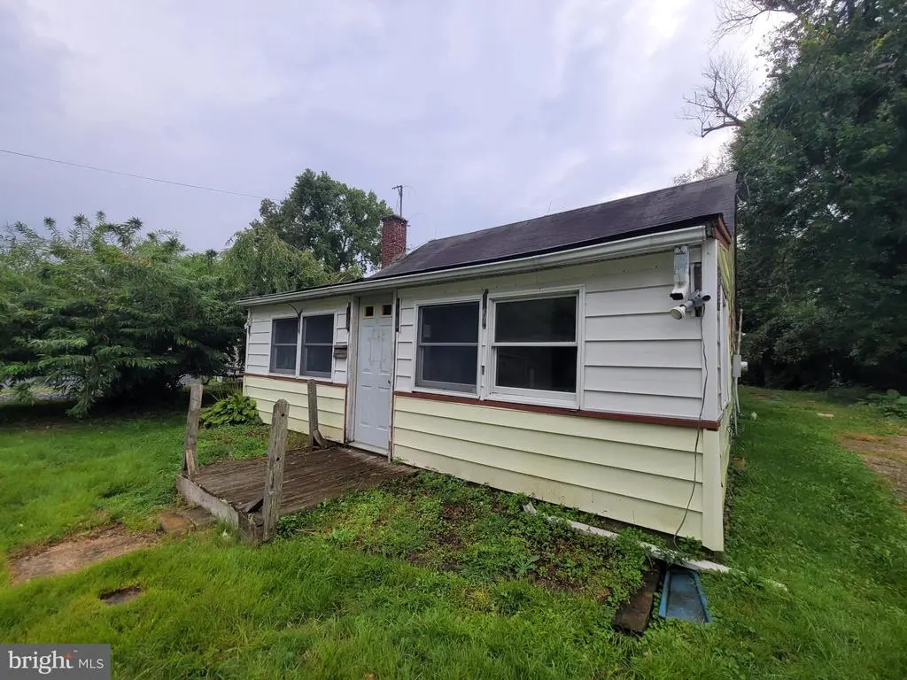 115 2nd St, North East