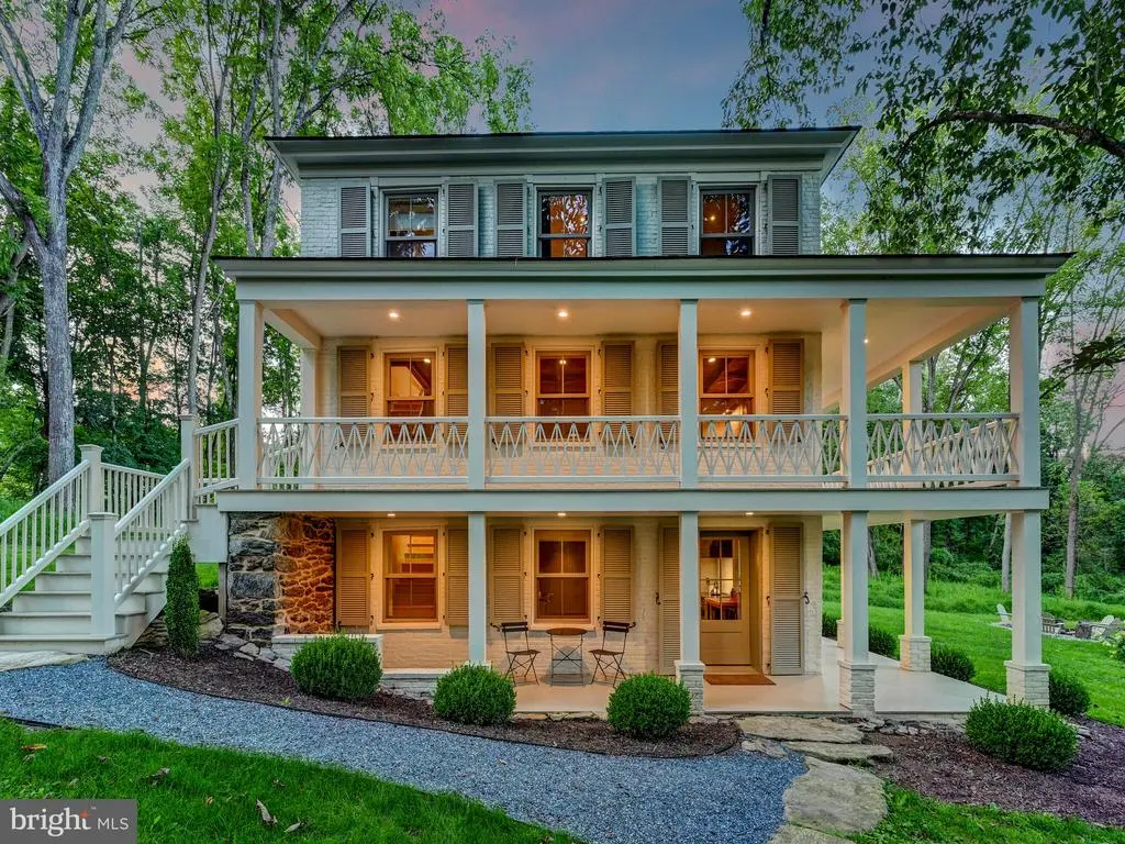 1142 Oakland Rd, Freeland