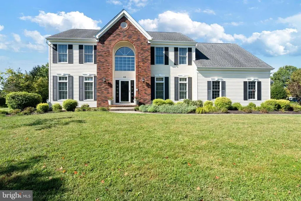 44 Sapphire Dr, Princeton Junction