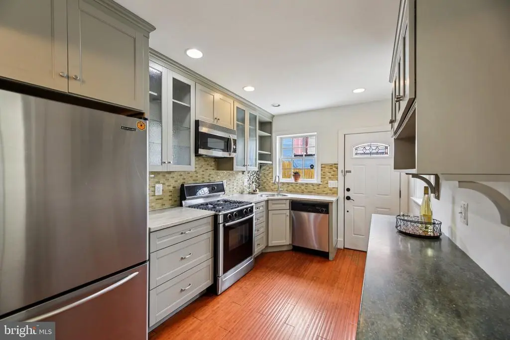 2341 Eastern Ave, BALTIMORE