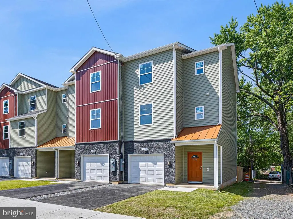 596 W Thirtieth St, WILMINGTON