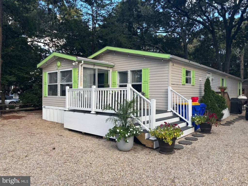 34954 Holly Dr, LEWES