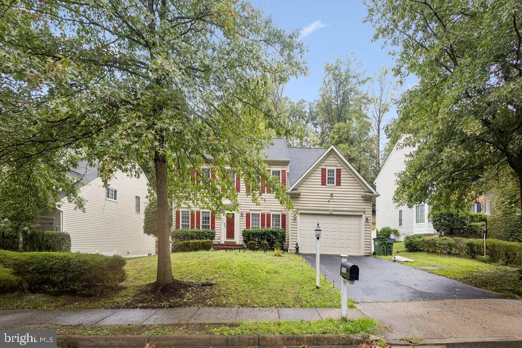 16492 Hayes Ln, Woodbridge