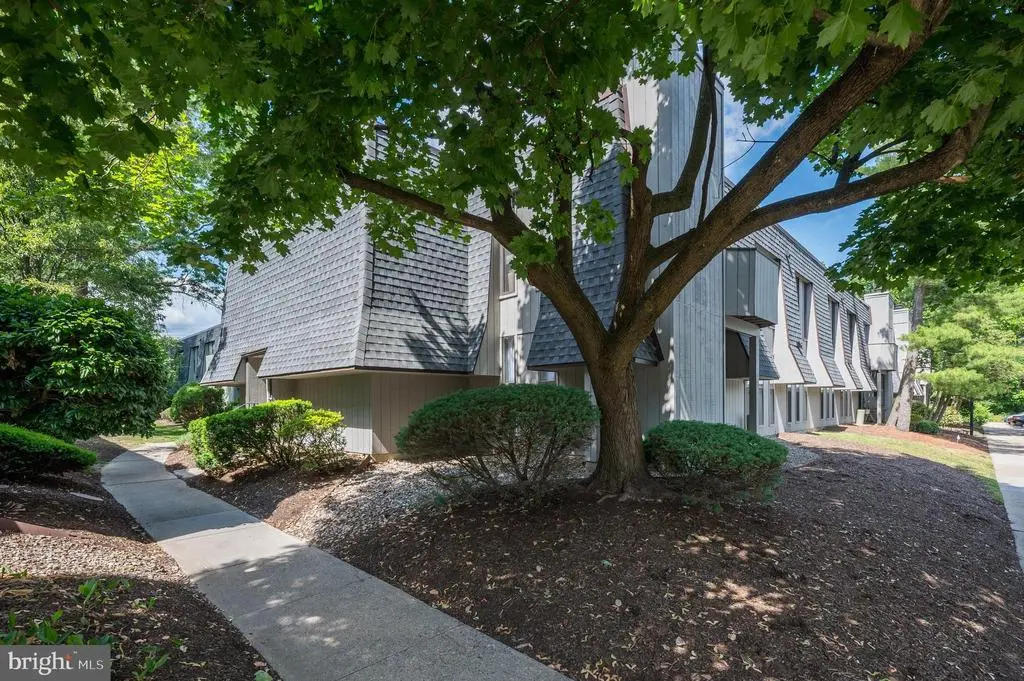 25 S Church Rd Unit #28, MAPLE SHADE