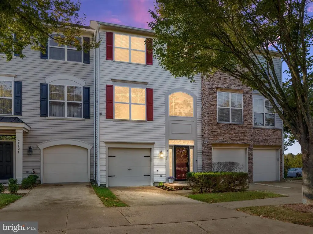 25328 Ashbury Dr, CHANTILLY