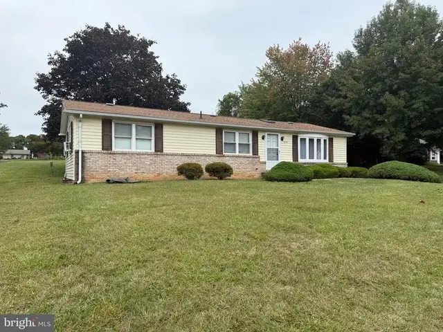 3424 Hampstead Mexico Rd, Hampstead