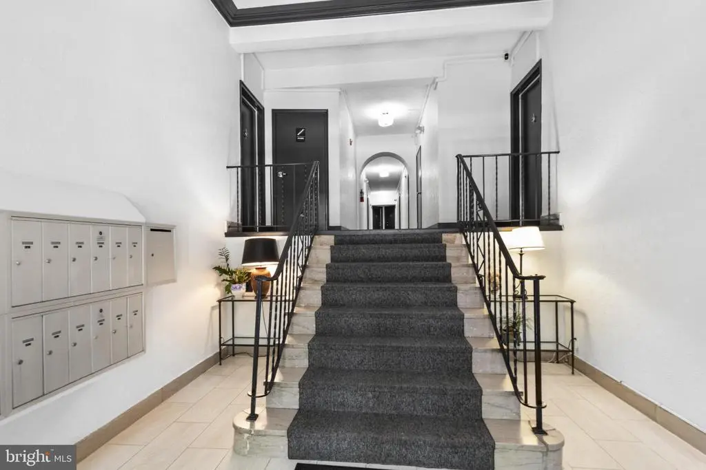 1441 Euclid St Nw #207, WASHINGTON