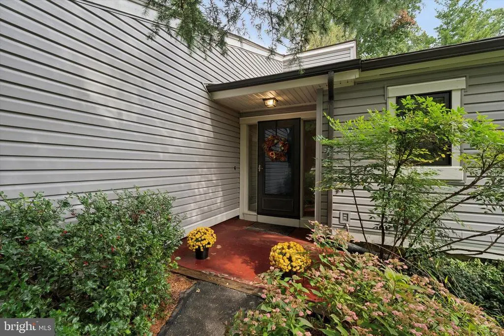 141 Chandler Dr, WEST CHESTER