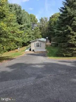 10 White Pine Ln, LOYSVILLE