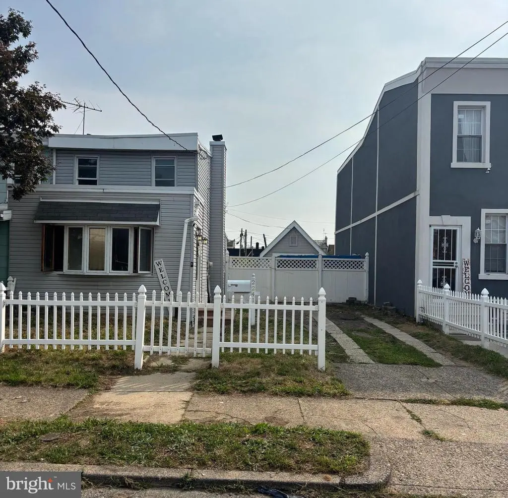 2241-43 Pratt St, PHILADELPHIA