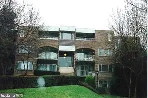444 Girard St #102, Gaithersburg