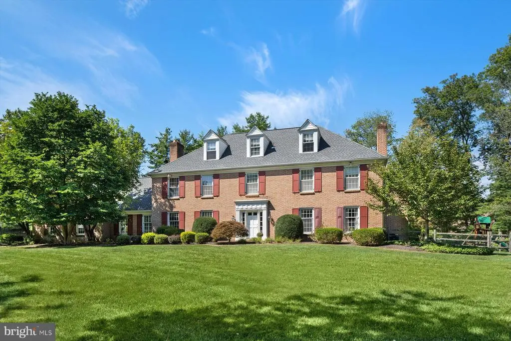 275 Woodcock Ln, Ambler