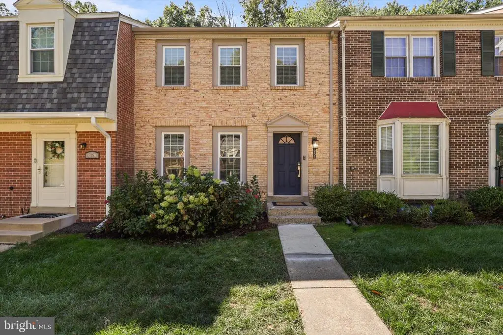 7931 Birchtree Ct, Springfield