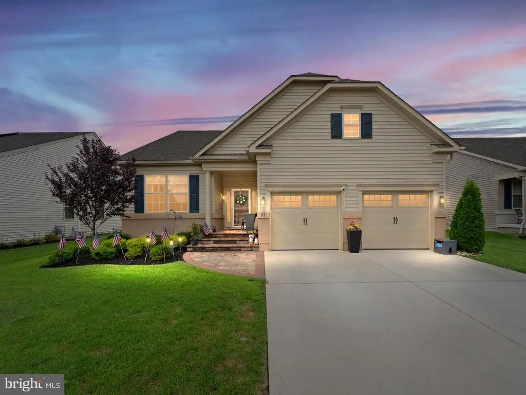 31 Ravenna Dr, West Berlin