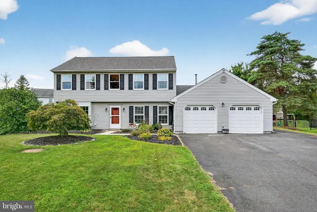1656 S Ash Cir, JAMISON