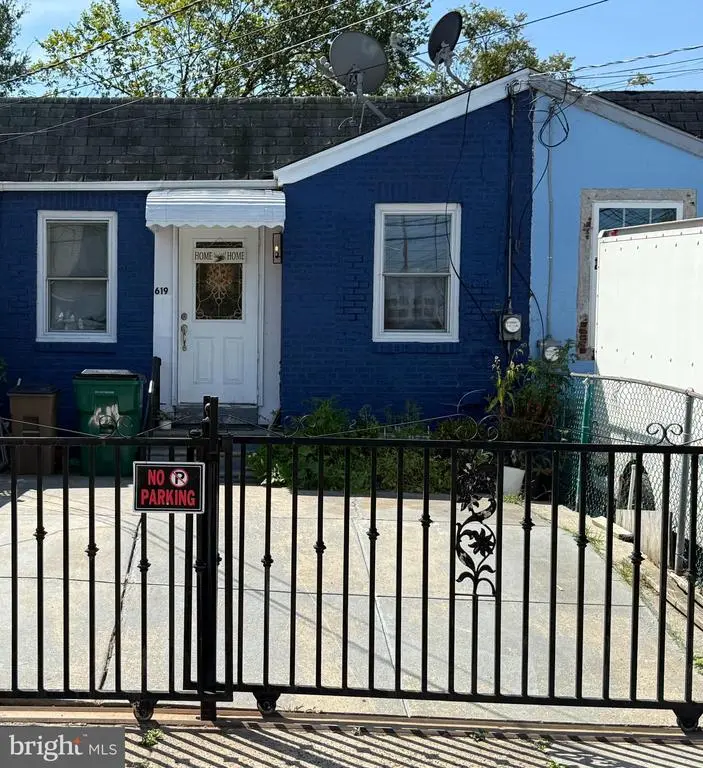 619 N 32nd St, CAMDEN