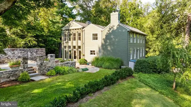 908 Rolandvue Rd, Towson