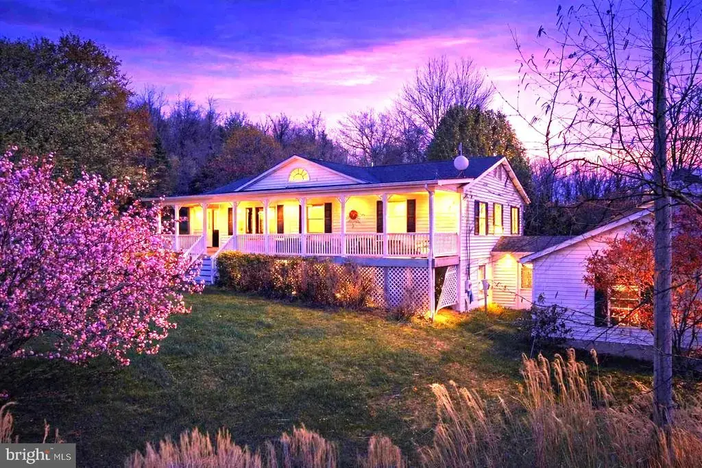 1049 Laurel Grove Rd, WINCHESTER