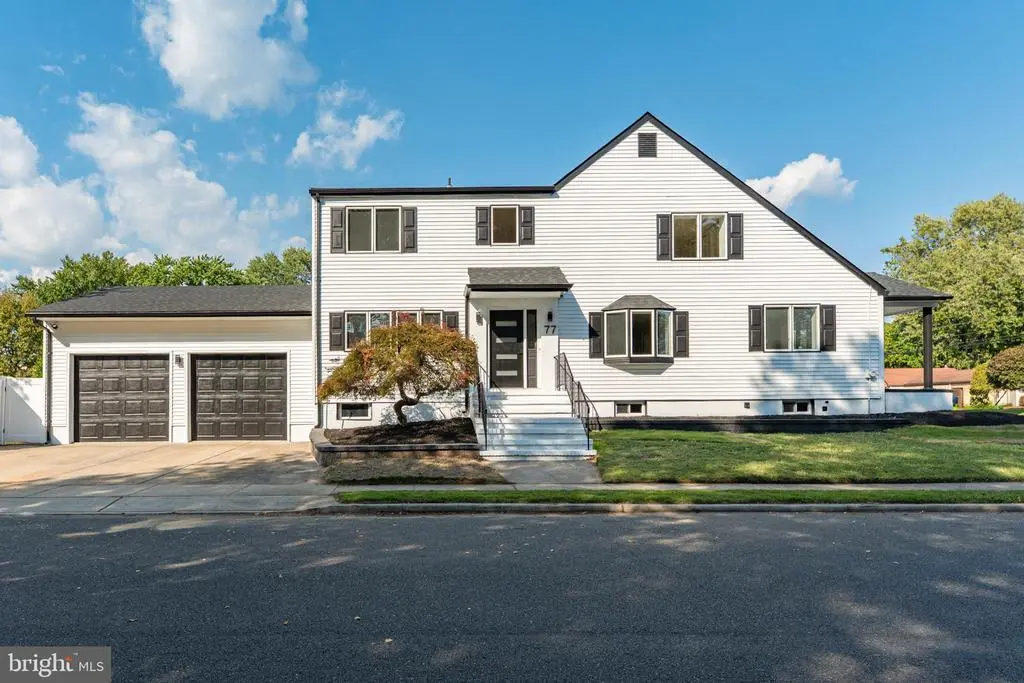 77 Wert Ave, HAMILTON