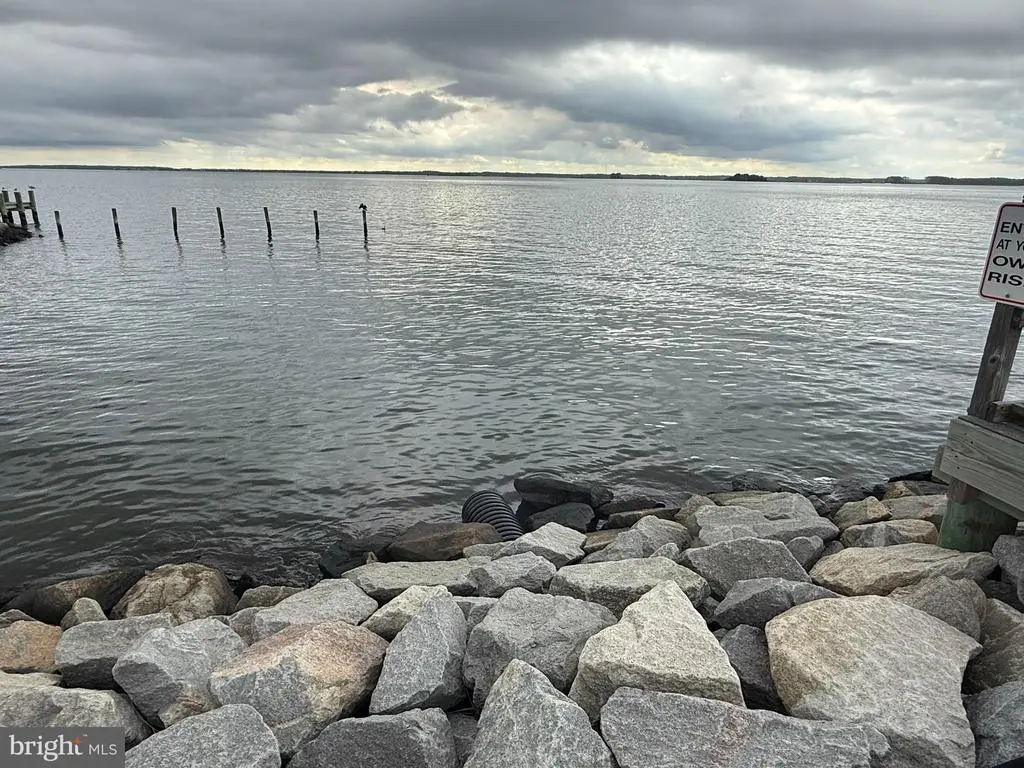 117 Clam Shell Rd, Ocean City