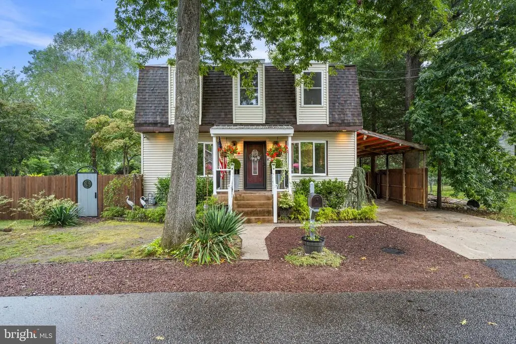 908 Willow Ln, WILLIAMSTOWN