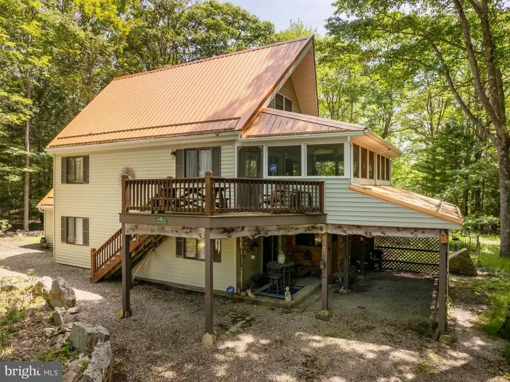 961 Cedar Ln, OAKLAND