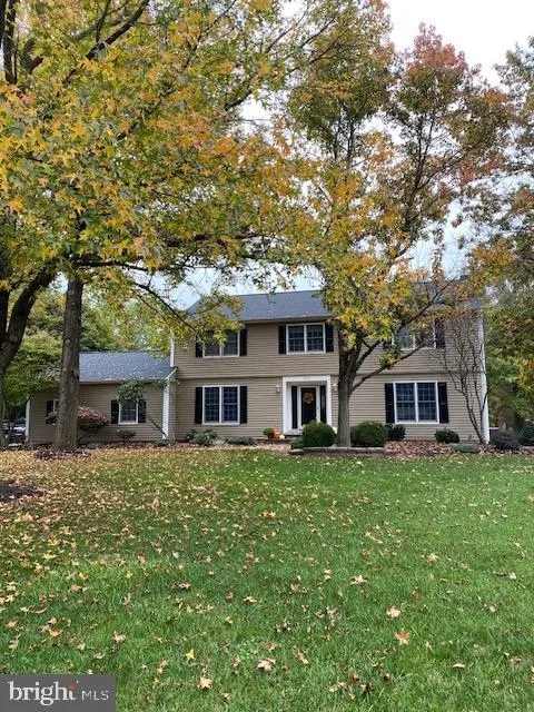 100 Knickerbocker Dr, BELLE MEAD