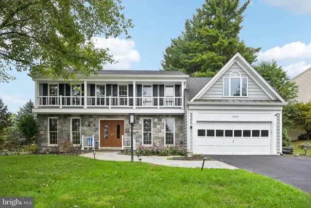 12537 War Admiral Way, North Potomac