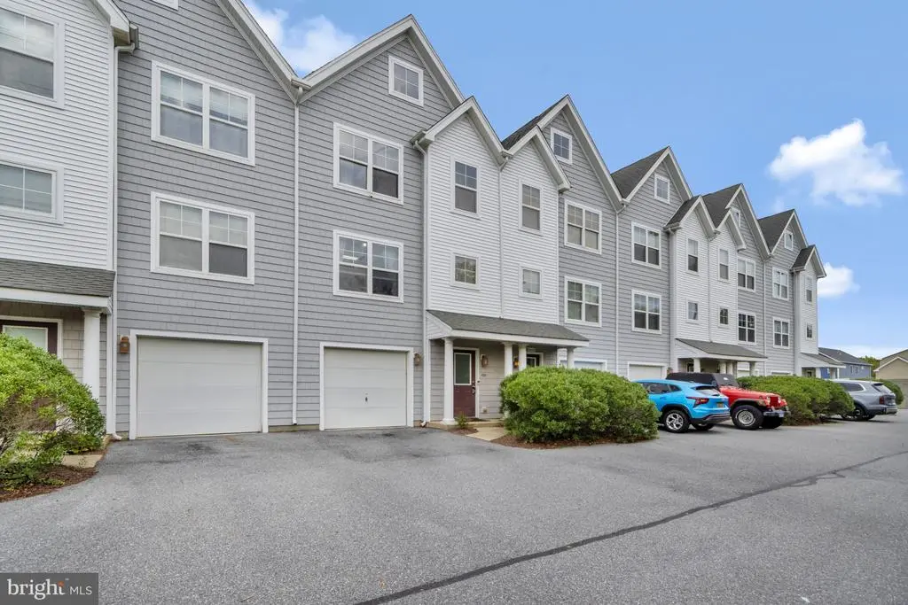 37264 Sea Coast Ct #13, REHOBOTH BEACH