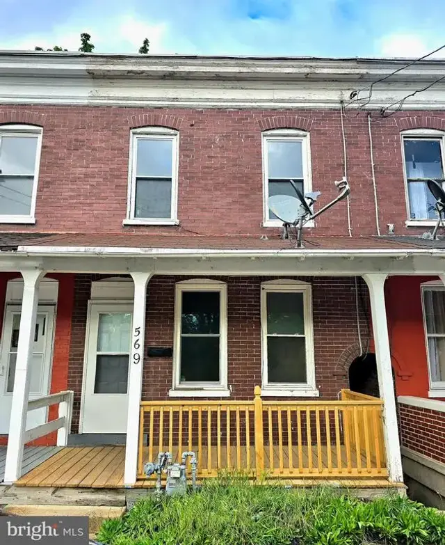 569 Smith St, York