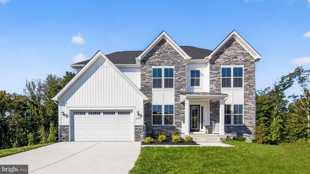 15901 Hyde Park Pl, Bowie