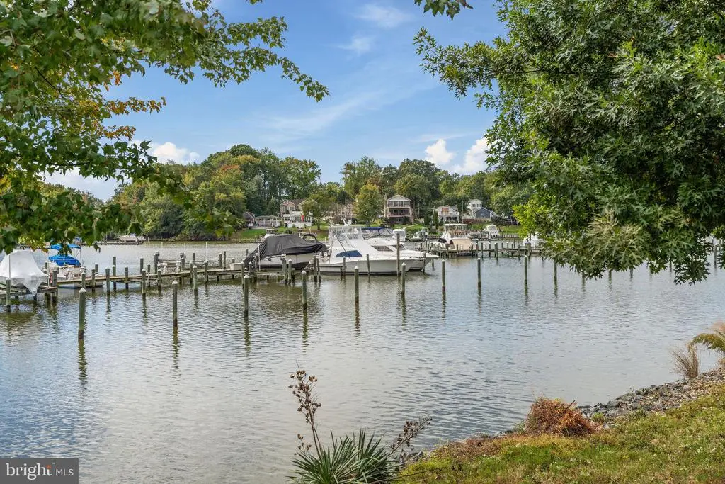 1907 Kathryns Ct #1907, ESSEX