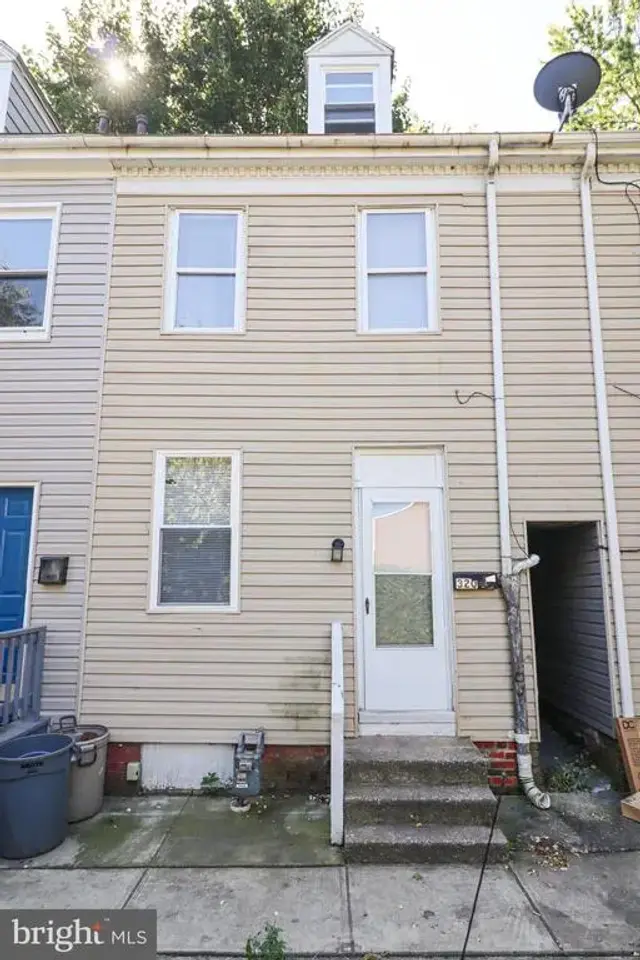 320 Wallace St, York