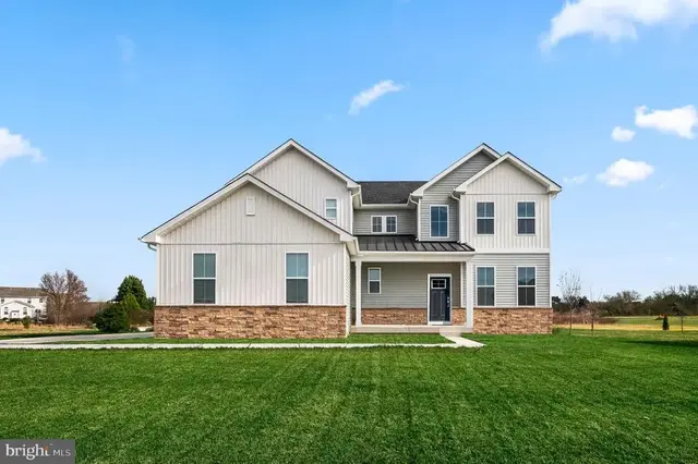 447 Crownleaf Dr, Middletown