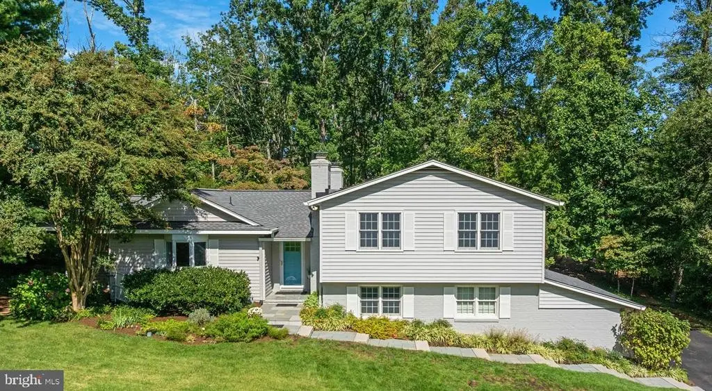 682 Carlisle Dr, Arnold