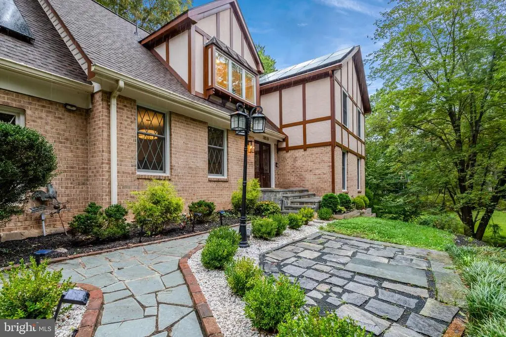 10510 Henderson Rd, FAIRFAX STATION