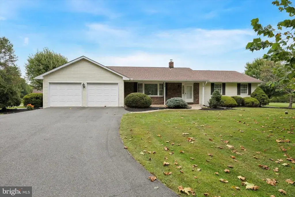 1690 Kumry Rd, QUAKERTOWN