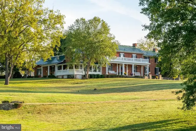 1787 Light Horse Ln, Delaplane