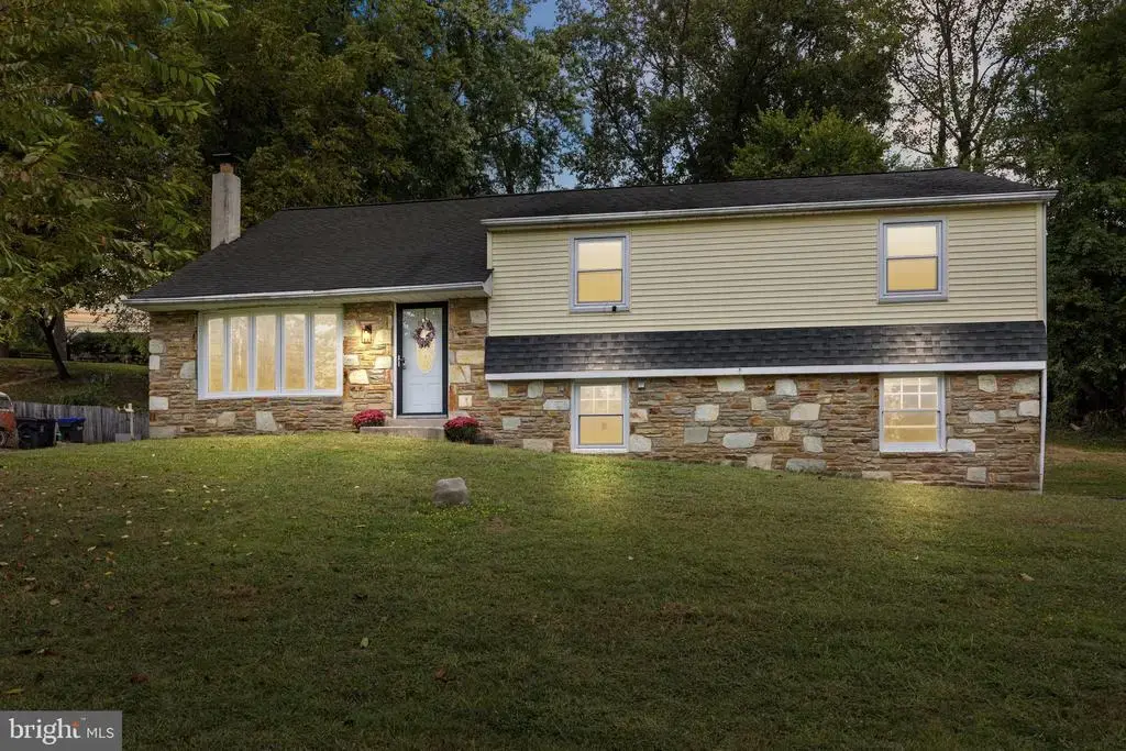 225 Green, CHURCHVILLE