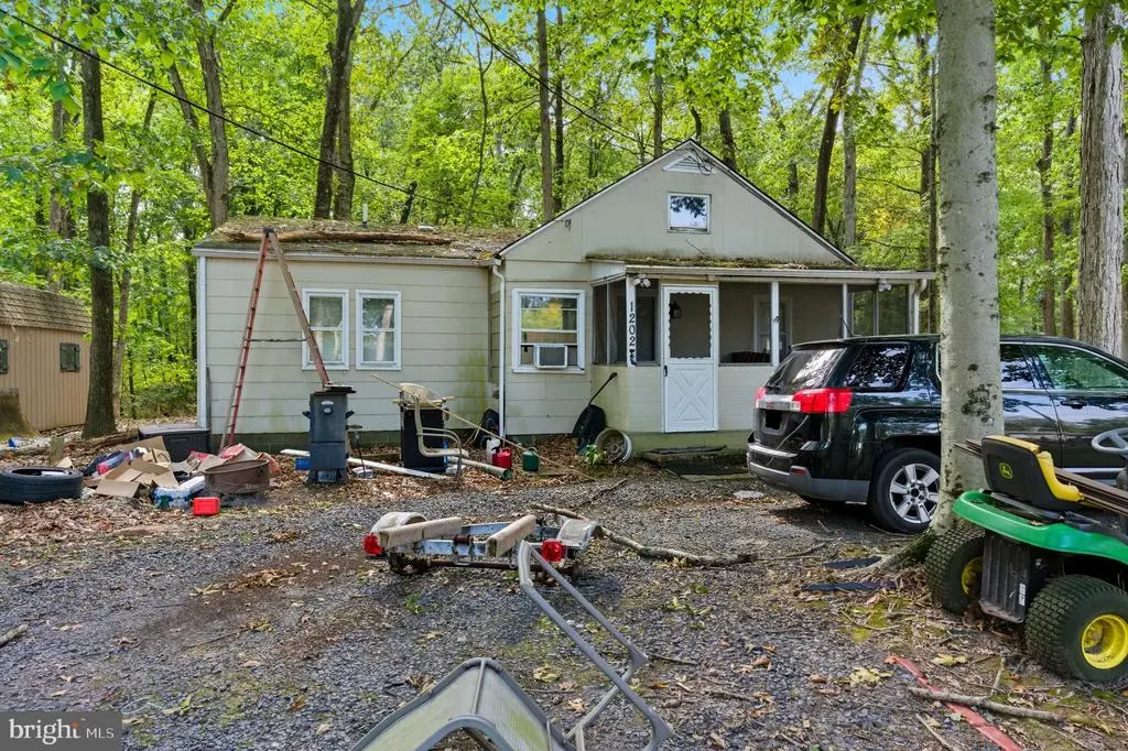 1202 Woolman Rd, HAINESPORT