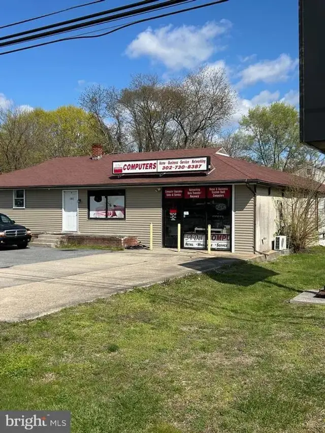 1883 S Dupont Hwy, Dover