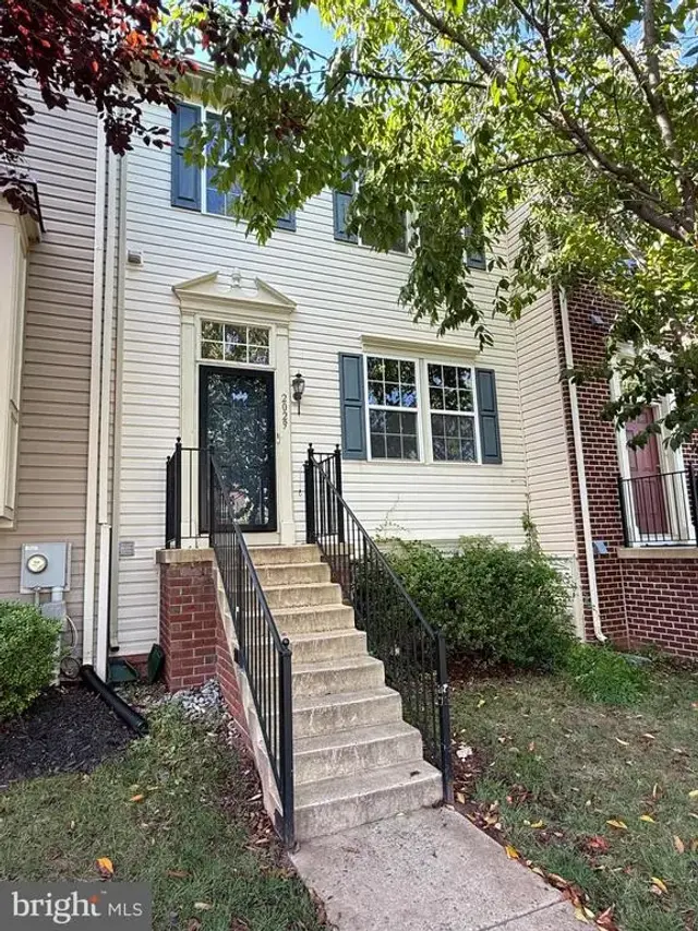 2029 Spring Run Cir, Frederick