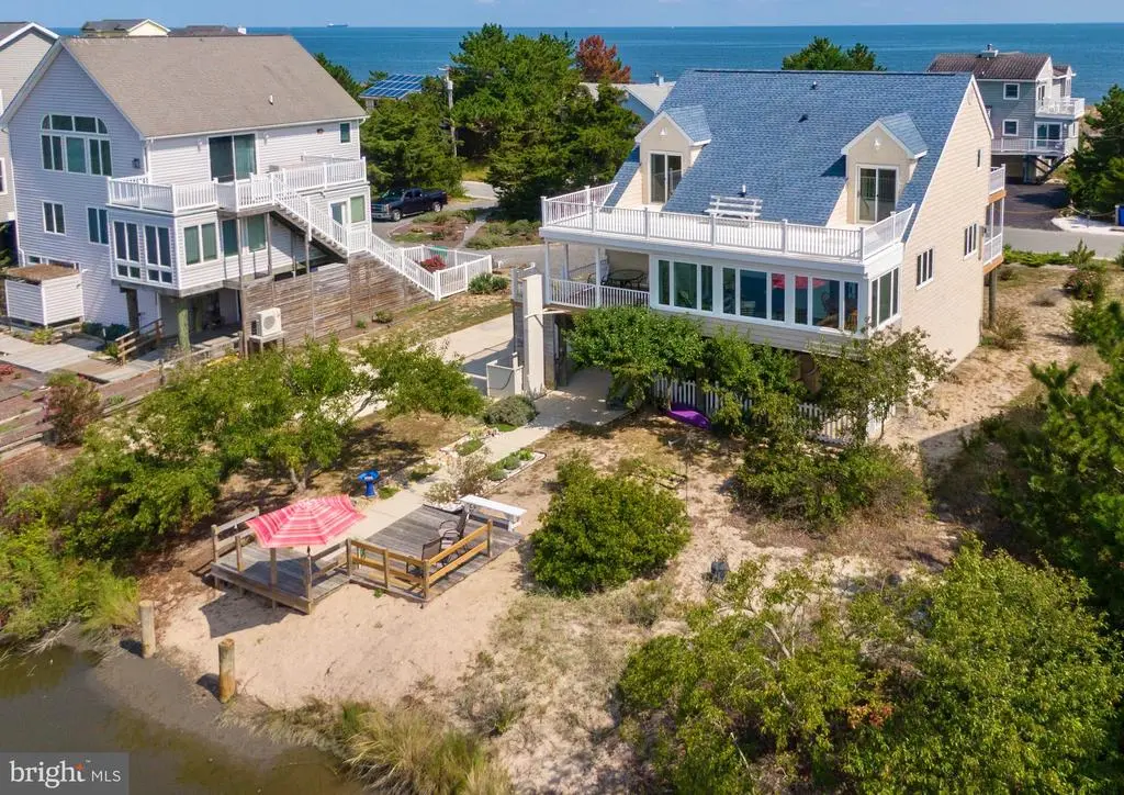 2813 S S. Bayshore Drive Dr, Milton