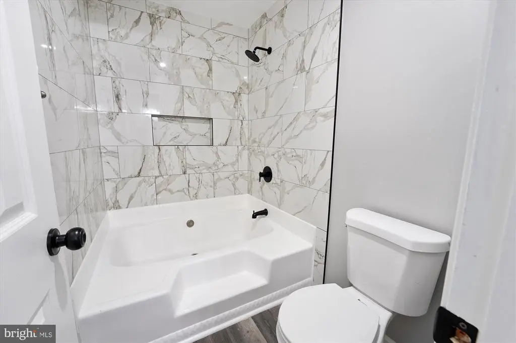 6302 Whistlers Pl, Waldorf