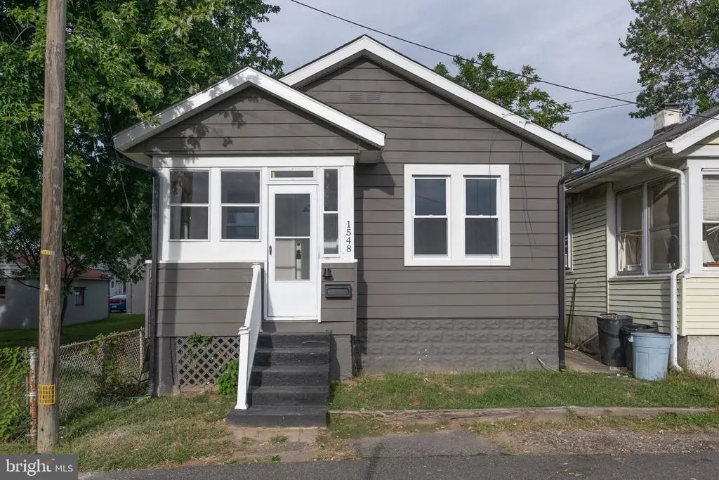 1548 Weber Dr, LINWOOD