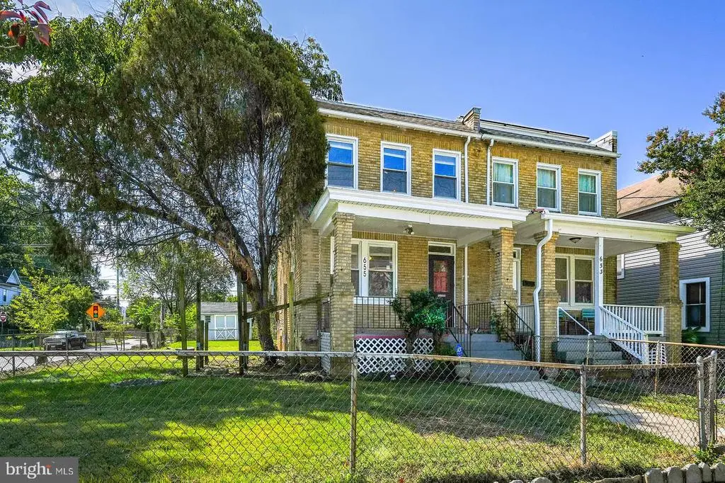 655 Raleigh Pl Se, WASHINGTON