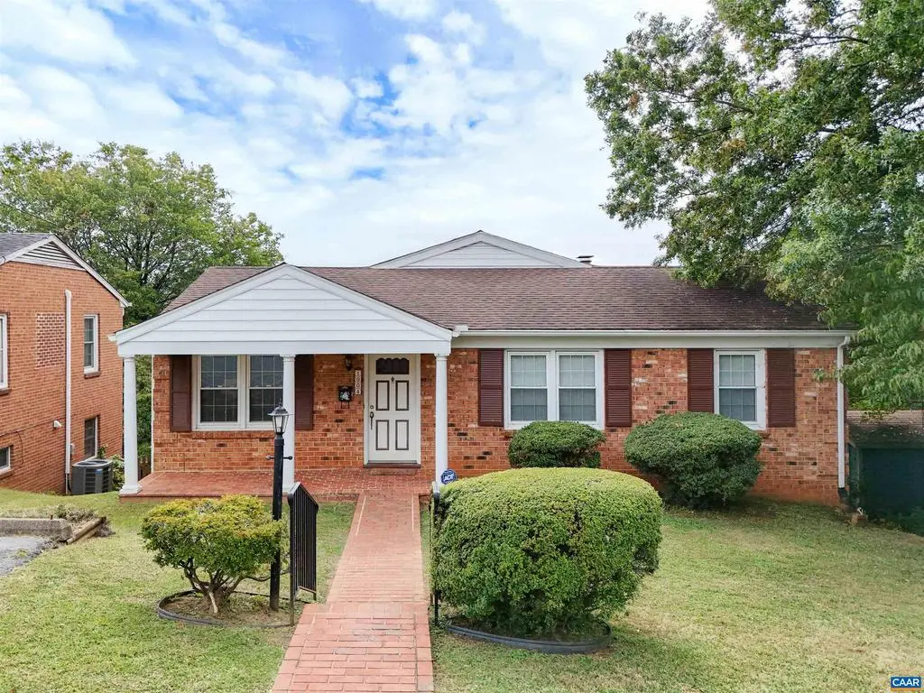 1004 Coleman St, CHARLOTTESVILLE