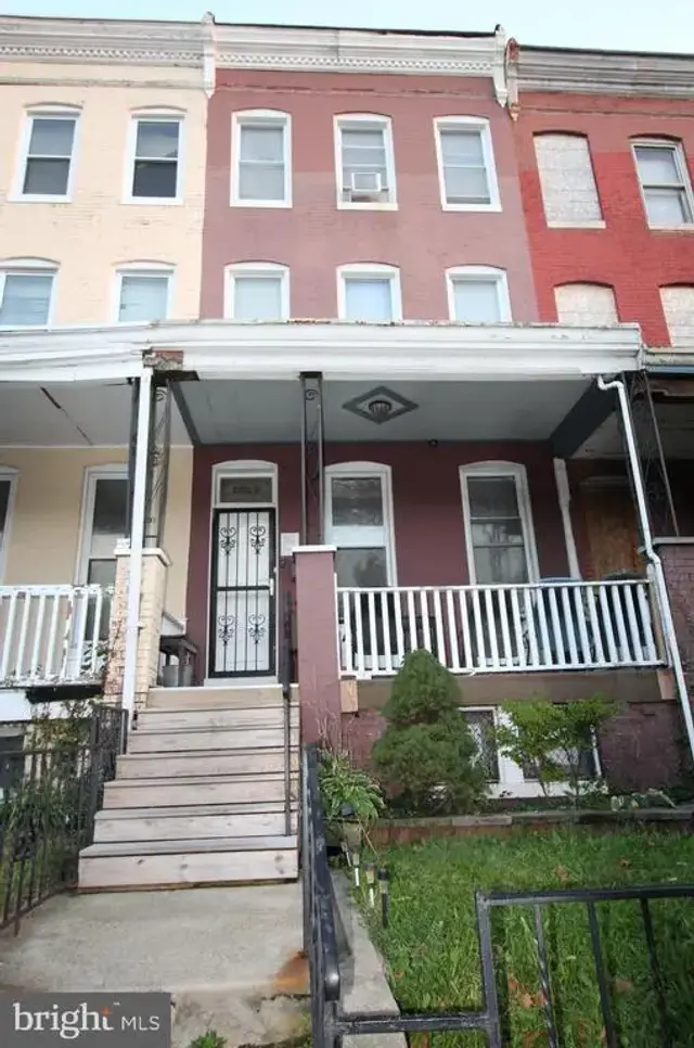 2425 W North Ave, Baltimore