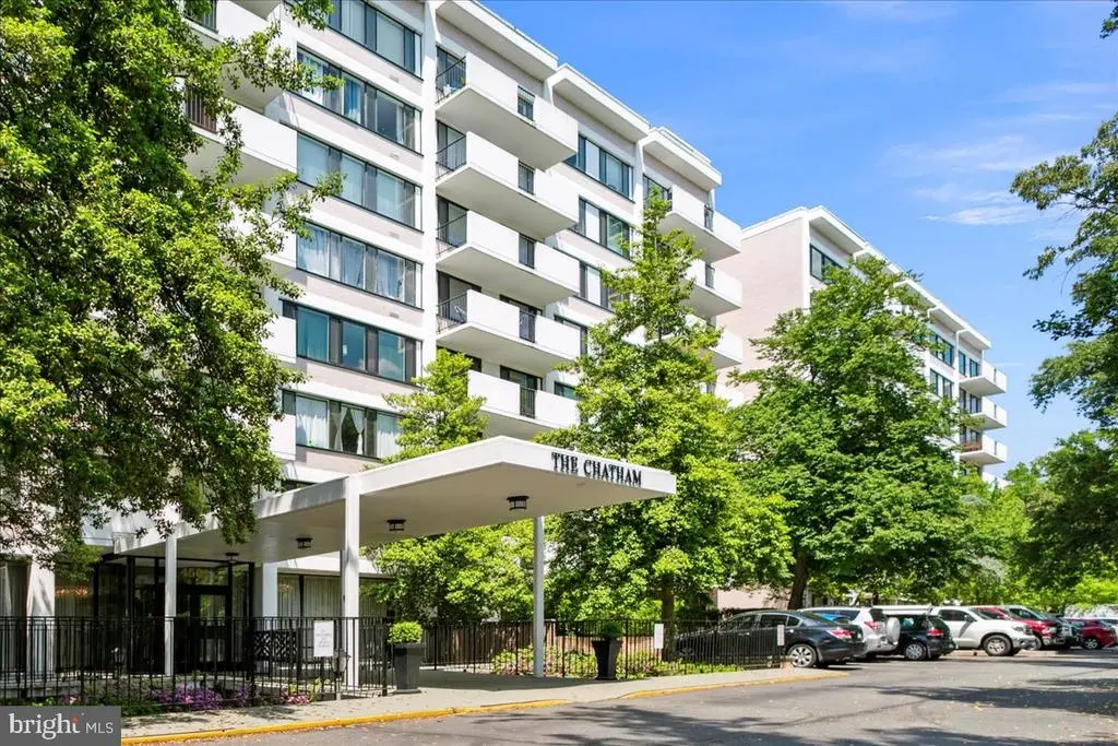 4501 Arlington Blvd #807, ARLINGTON